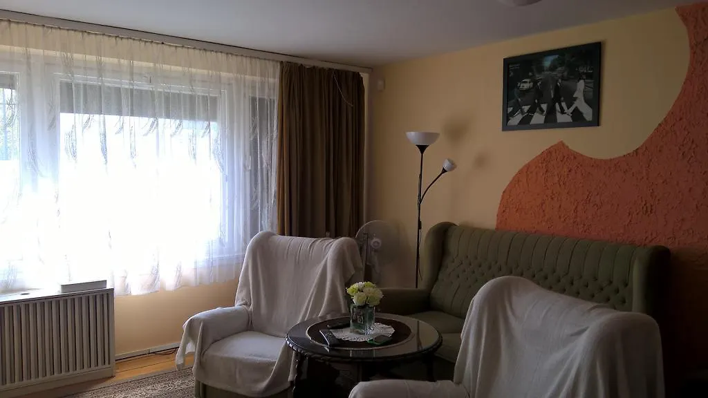 Ors Vezer Apartment Beatle Budapest